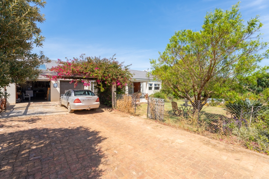 3 Bedroom Property for Sale in Napier Western Cape